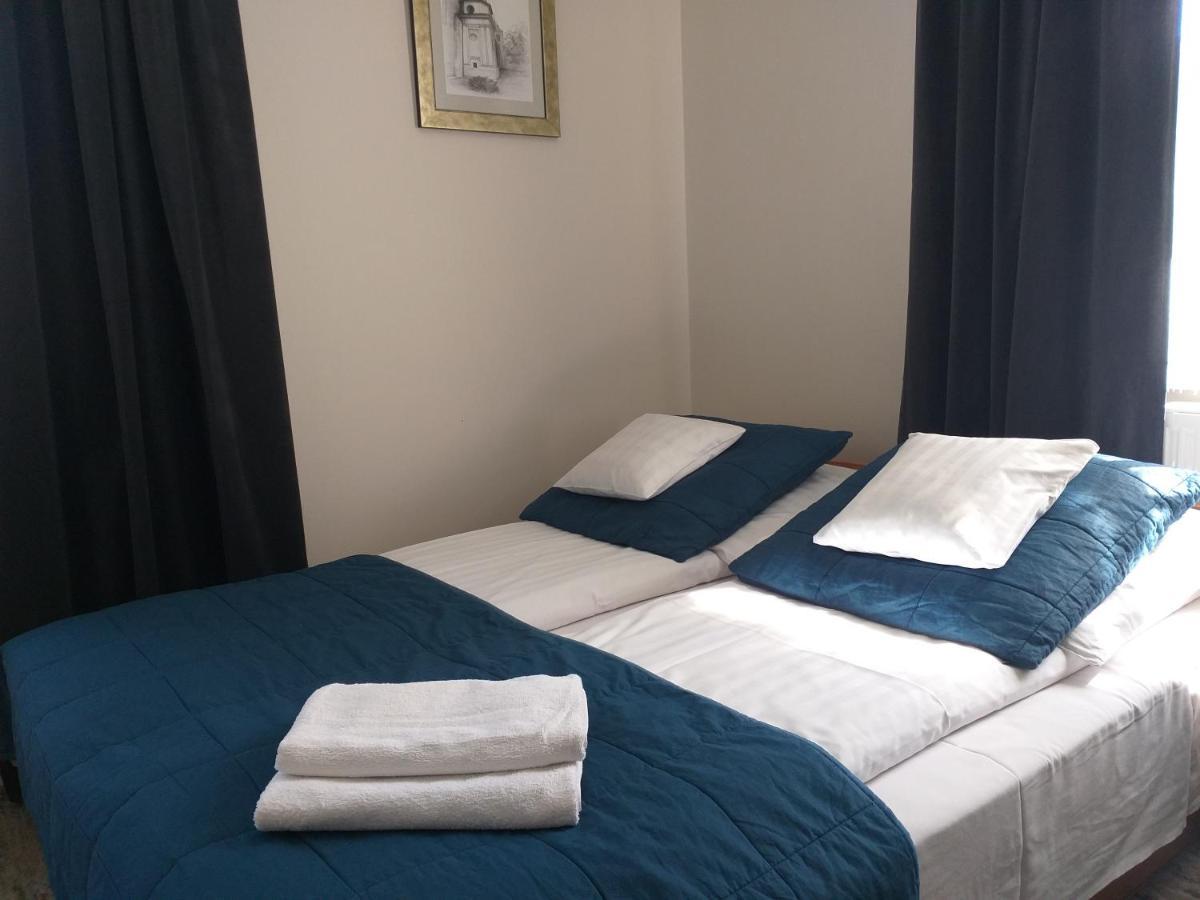 Apartamenty I Pokoje Goscinne Kolodziejowka Sandomierz Esterno foto
